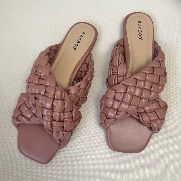 NWB Bamboo Mauve Braided Sandals - Picture 3 of 6